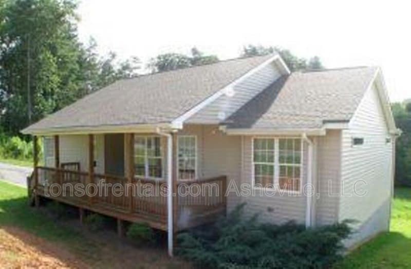 60 Bear Creek Hills Dr, Leicester, NC 28748 House Rental in Leicester