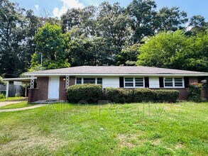 Building Photo - 664 Joryne Dr