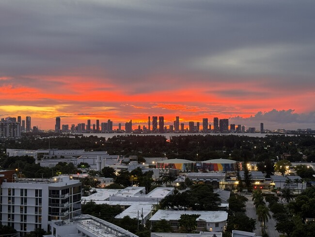 Photo - 2401 Collins Ave Apartment