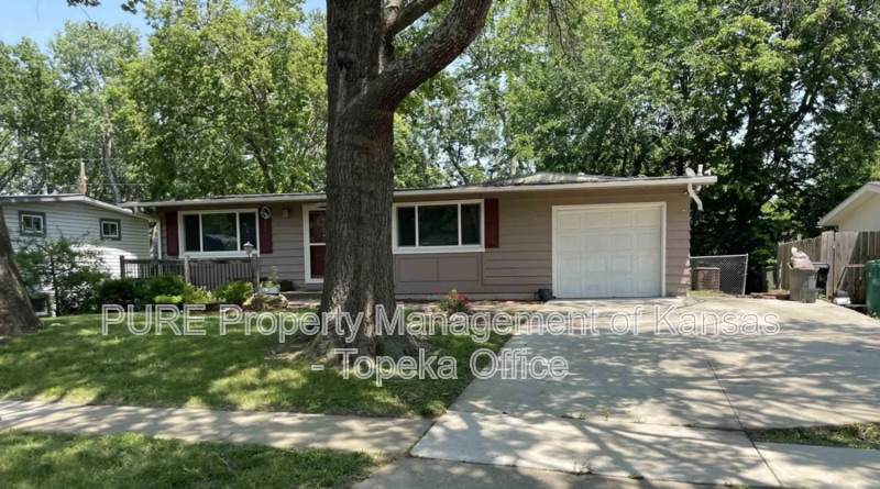 Primary Photo - 3320 SW Oakley Ave