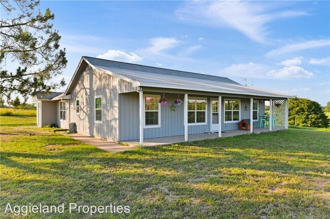 Building Photo - 5 br, 3 bath House - 9776 Calhoun Rd