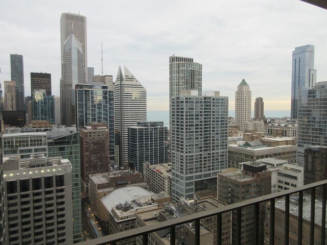 Foto del edificio - 200 N Dearborn St