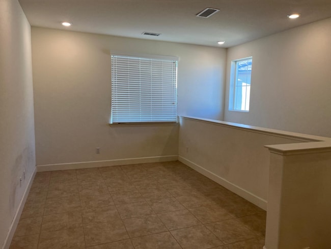 Building Photo - 9790 Quartette Dr