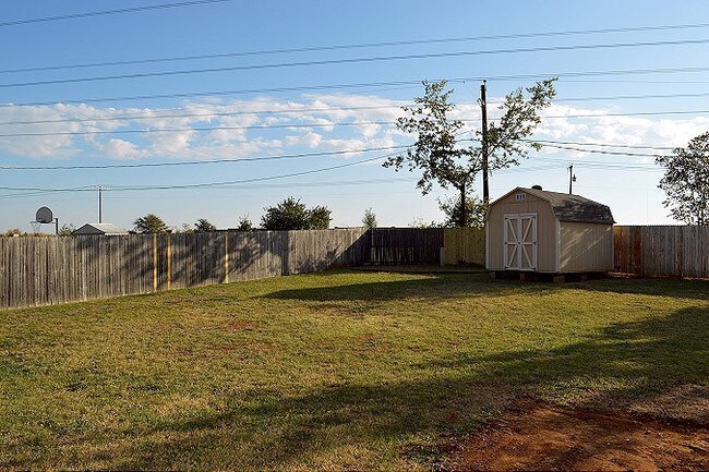 Building Photo - 3302 Hunter Cove Dr