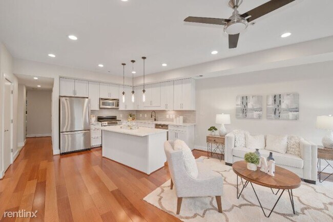 Building Photo - 2 br, 2 bath Condo - 1309 Park Rd NW