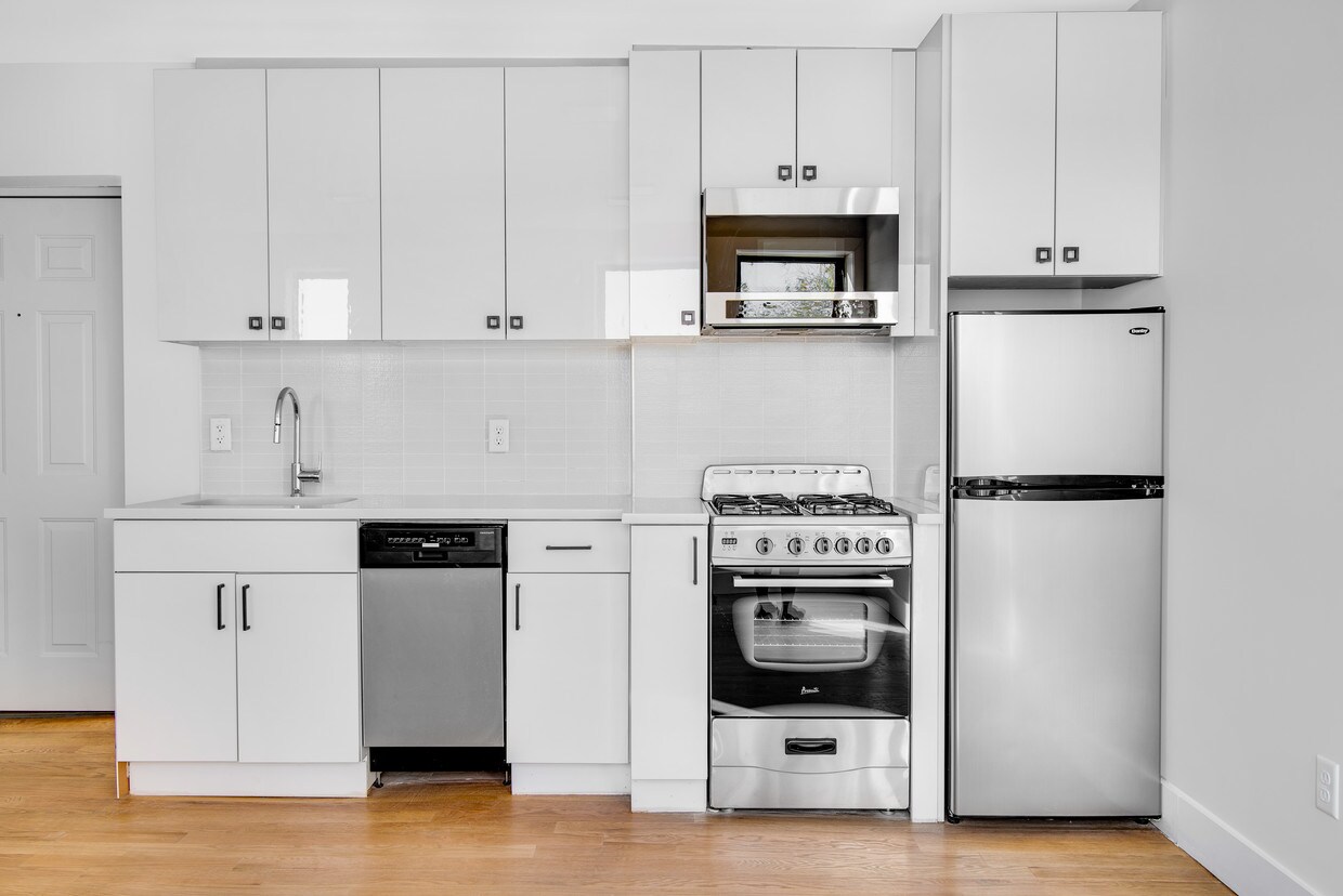 Foto principal - 544 West Side Ave