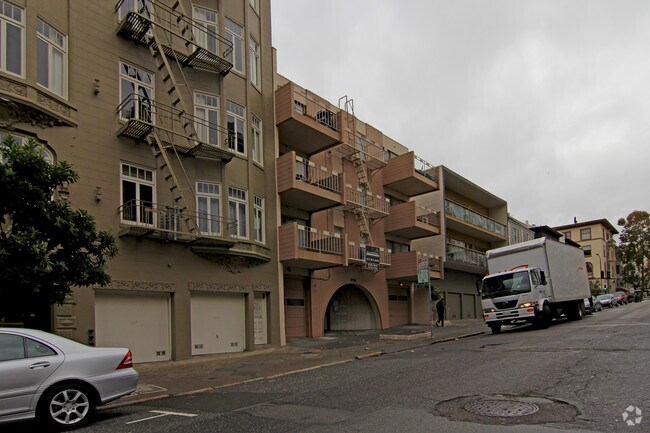 Foto del edificio - 1751 Pacific Ave