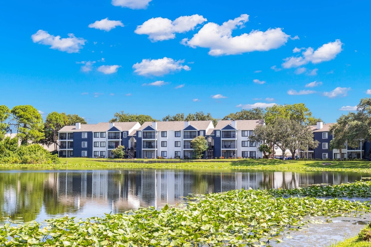 Avana Lakeview Apartments 2550 Stag Run Blvd Clearwater, FL
