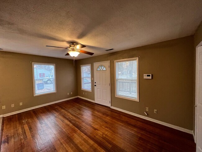Foto del edificio - 2 bedroom house on east side of Manhattan.