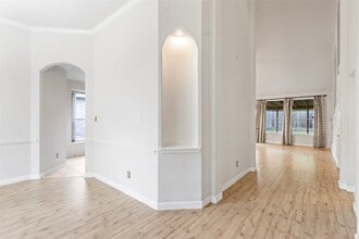 Building Photo - 1019 Norfolk Dr