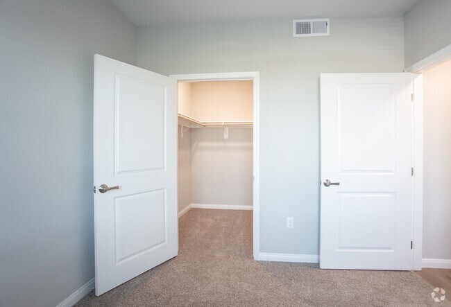 3HAB, 2BA-1211 ft² - Azure Apartments