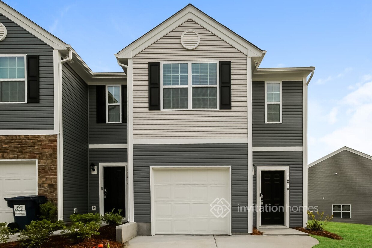 Foto principal - 11810 Brier Vlg Ln