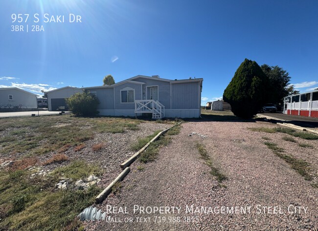 Foto del edificio - 957 S Saki Dr