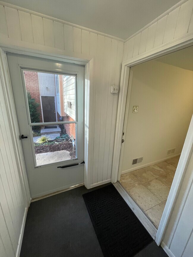 Entry Vestibule - 9430 Merryrest Rd