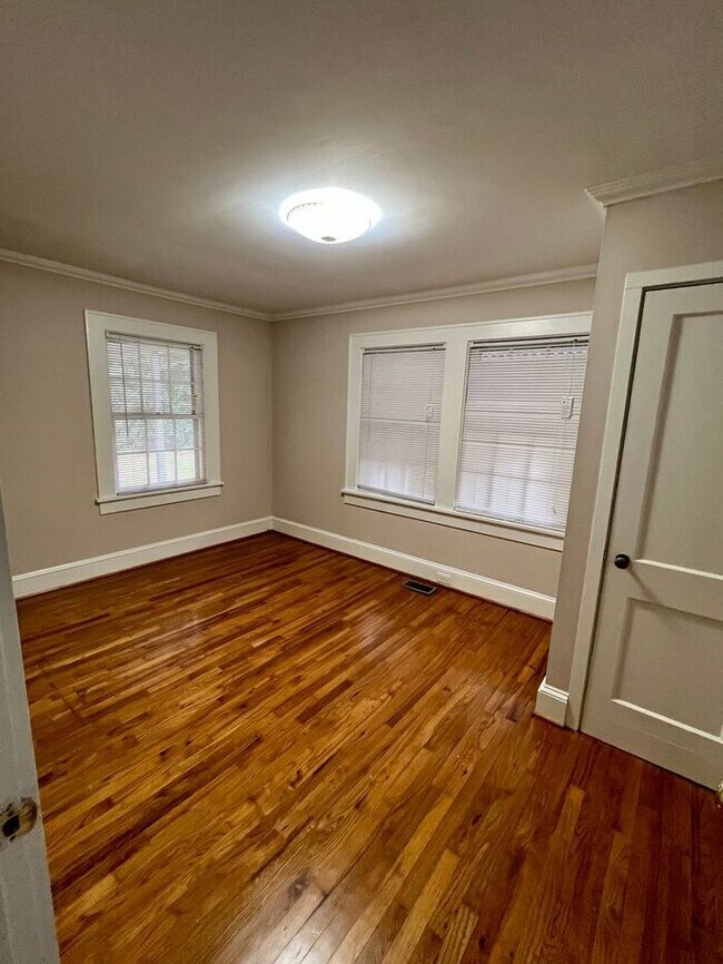 Building Photo - House: 3175 W Innes Street, $1050 2bedroom...
