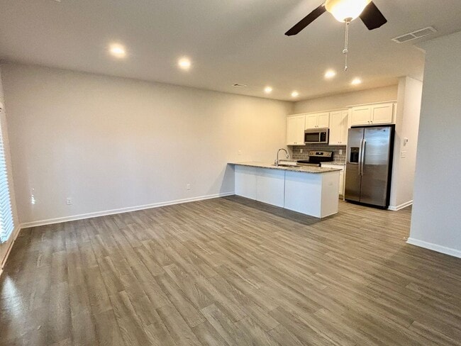 Photo - 2809 Ridgeview Dr House