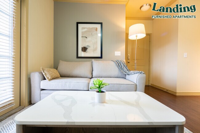 Foto del edificio - 5511 Pecan Springs Rd
