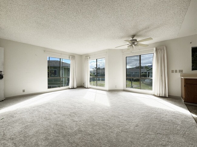 Foto del edificio - Centrally Located Mililani Townhome with 2...