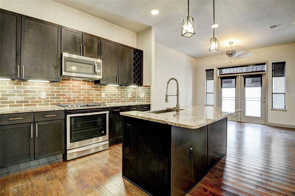 4139 Bellaire Blvd Unit 345, Southside Place, TX 77025 Condo for Rent in Southside Place, TX