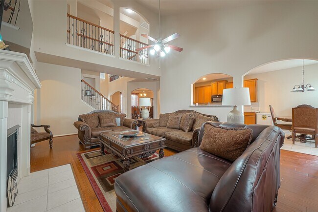 Foto del edificio - 9906 Bronze Mill Ln