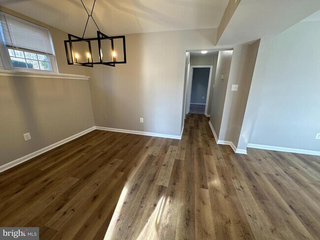 Foto del edificio - 25141 Tralee Ct