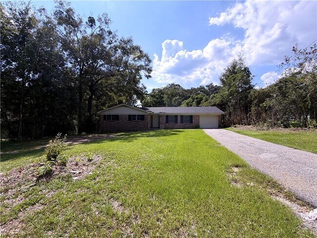 Foto del edificio - 1254 Lake Cir Dr W