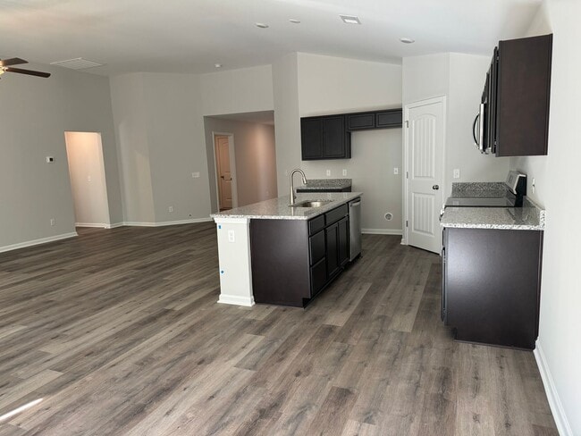 Building Photo - 5 Sea Oats Dr