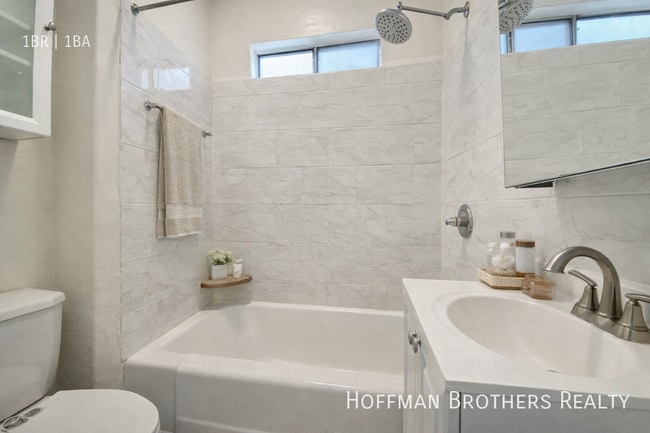 Foto del edificio - 8517 Horner St