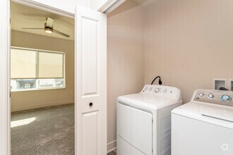 2BR, 2.5BA - Thrive - EVO Townhomes & Apartments