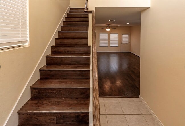 Building Photo - 12608 Ashford Shadow