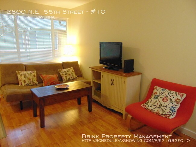 Building Photo - 2800 NE 55th St