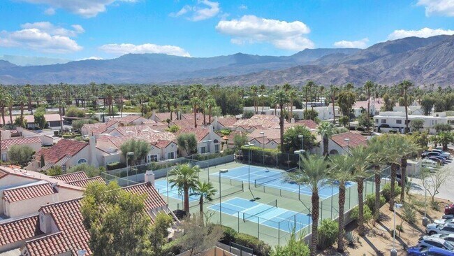 Foto del edificio - 45394 Lupine Ln