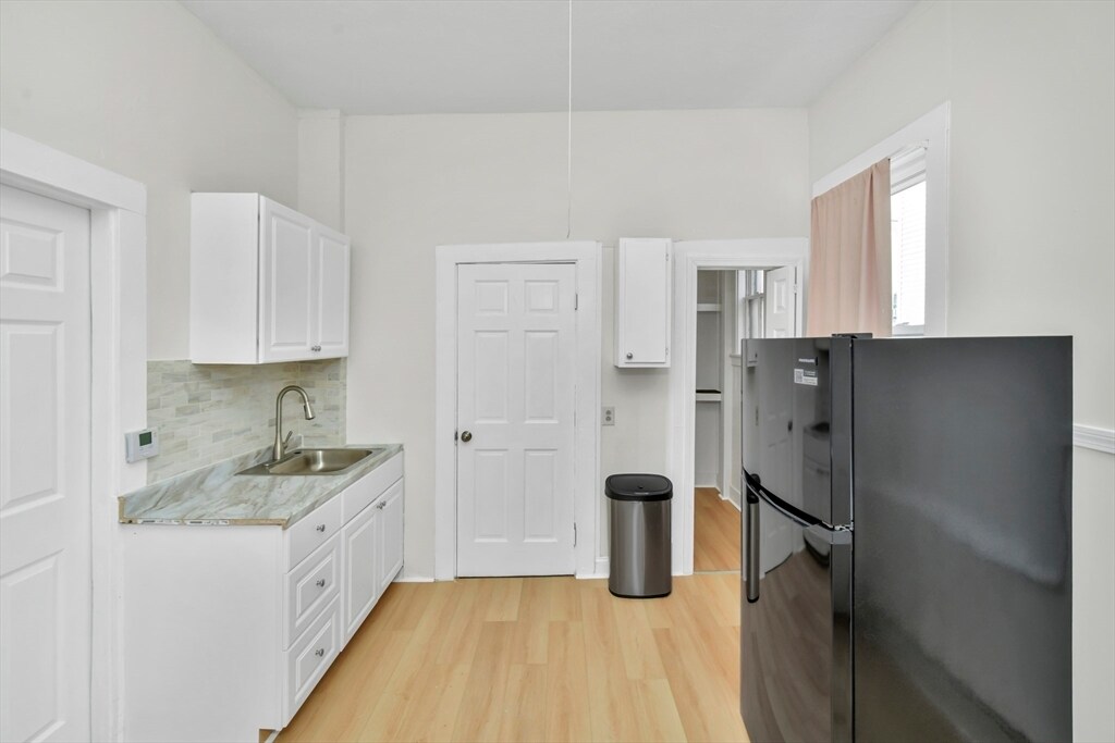 Foto principal - 12 Shawmut St
