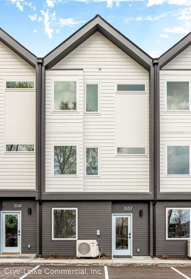 Building Photo - 2 br, 2.5 bath House - 3137 Riverwalk Way