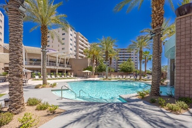 Resort Style Pool at The Rays at Vegas Towers in Las Vegas, NV 89119 - The Rays at Vegas Towers