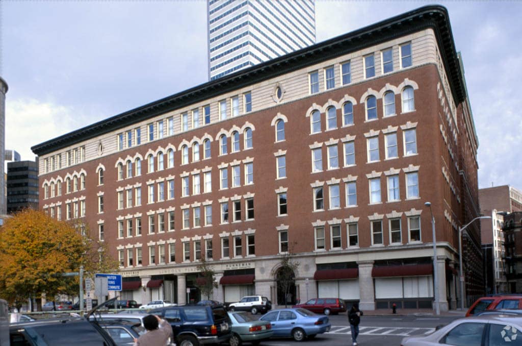 Primary Photo - Lincoln Plaza II