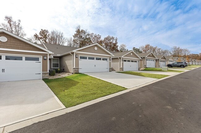 Building Photo - Redwood Fox River Grove