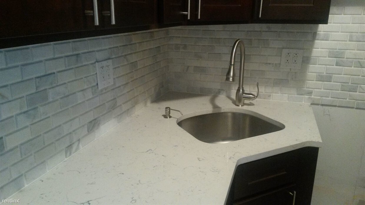 Foto principal - 174 Irving Ave