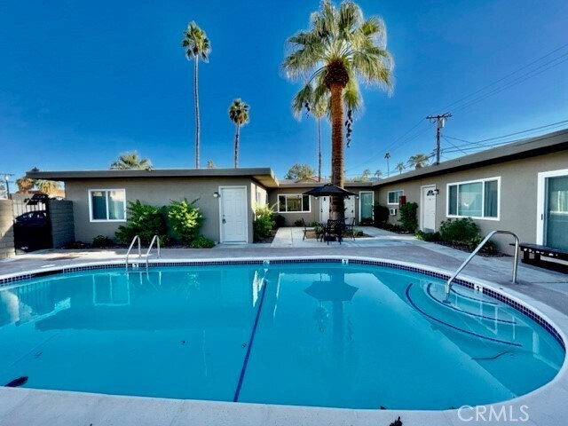 Building Photo - 45521 Sunset Ln
