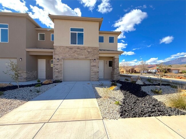 Building Photo - Brand New 3 bed, 2.5 Bath 1 car garage Townhome