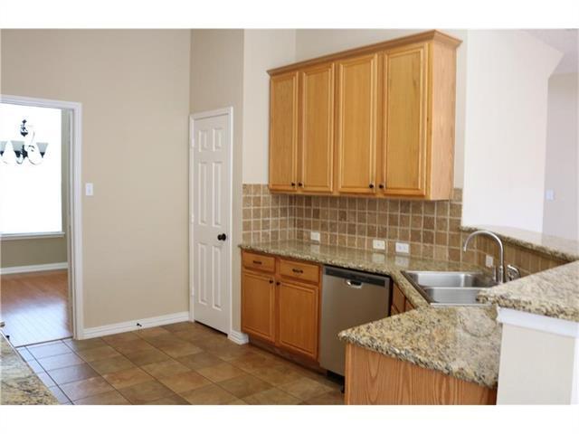 Building Photo - 3712 Mason Dr