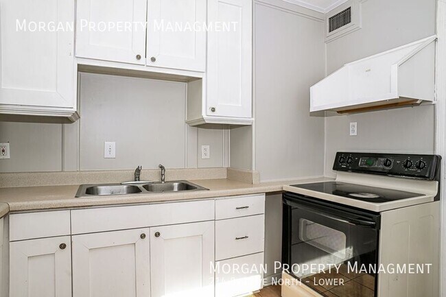 Foto del edificio - 214 8th Ave N
