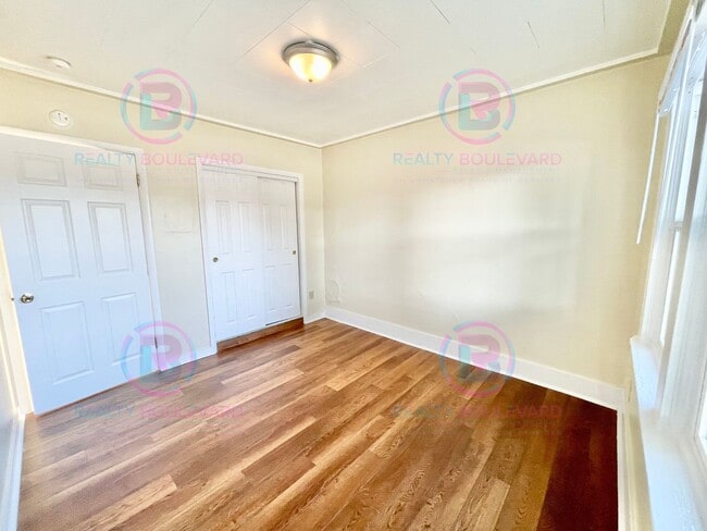 Building Photo - Charming Cottage-Style Home with Private Yard Near Downtown Reno