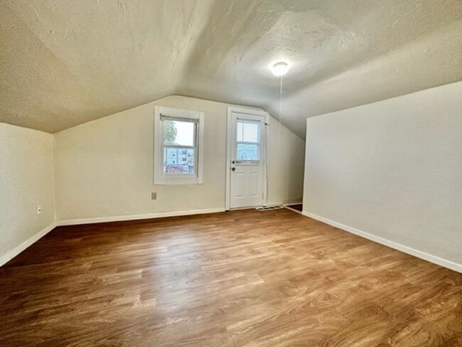 Foto del edificio - 1208-1210 Pine St