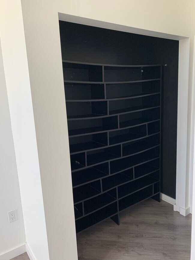 Master Bedroom (Closet 2 of 2) - 300 S Australian Ave