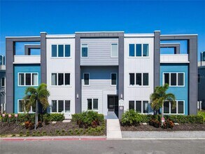 Building Photo - 7740 Sandy Ridge Dr Building Photo - 7740 Sandy Ridge Dr