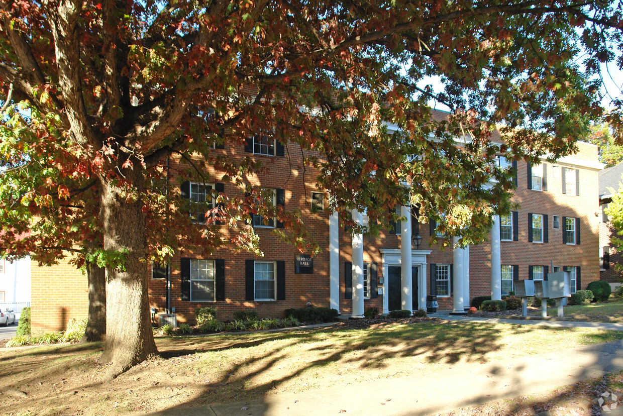 Building Photo - Heritage Hall