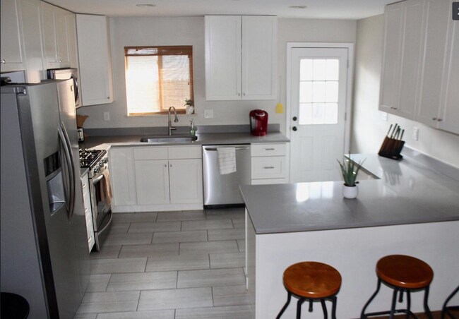 Foto del edificio - 5017 W 34th Ave