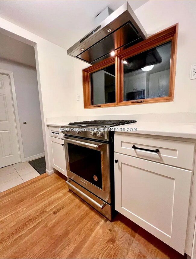 Foto del edificio - 207 W 3rd St