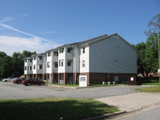 Building Photo - Pomona Heights Apartments